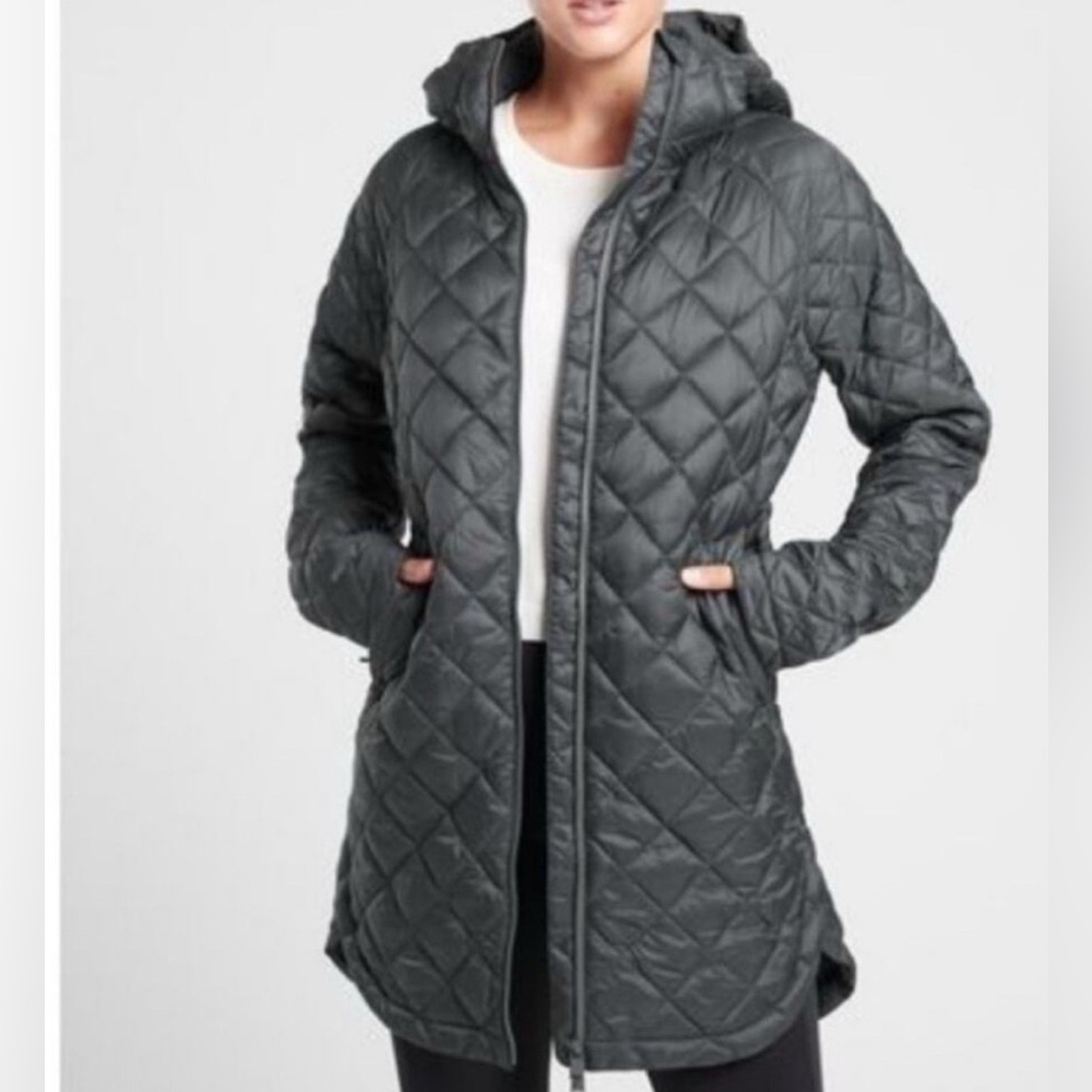 EUC Athleta Whisper Featherless Parka Size Small